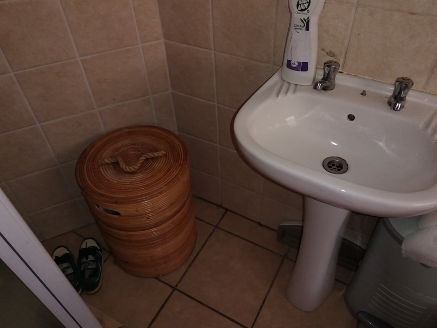 To Let 3 Bedroom Property for Rent in Equestria Gauteng