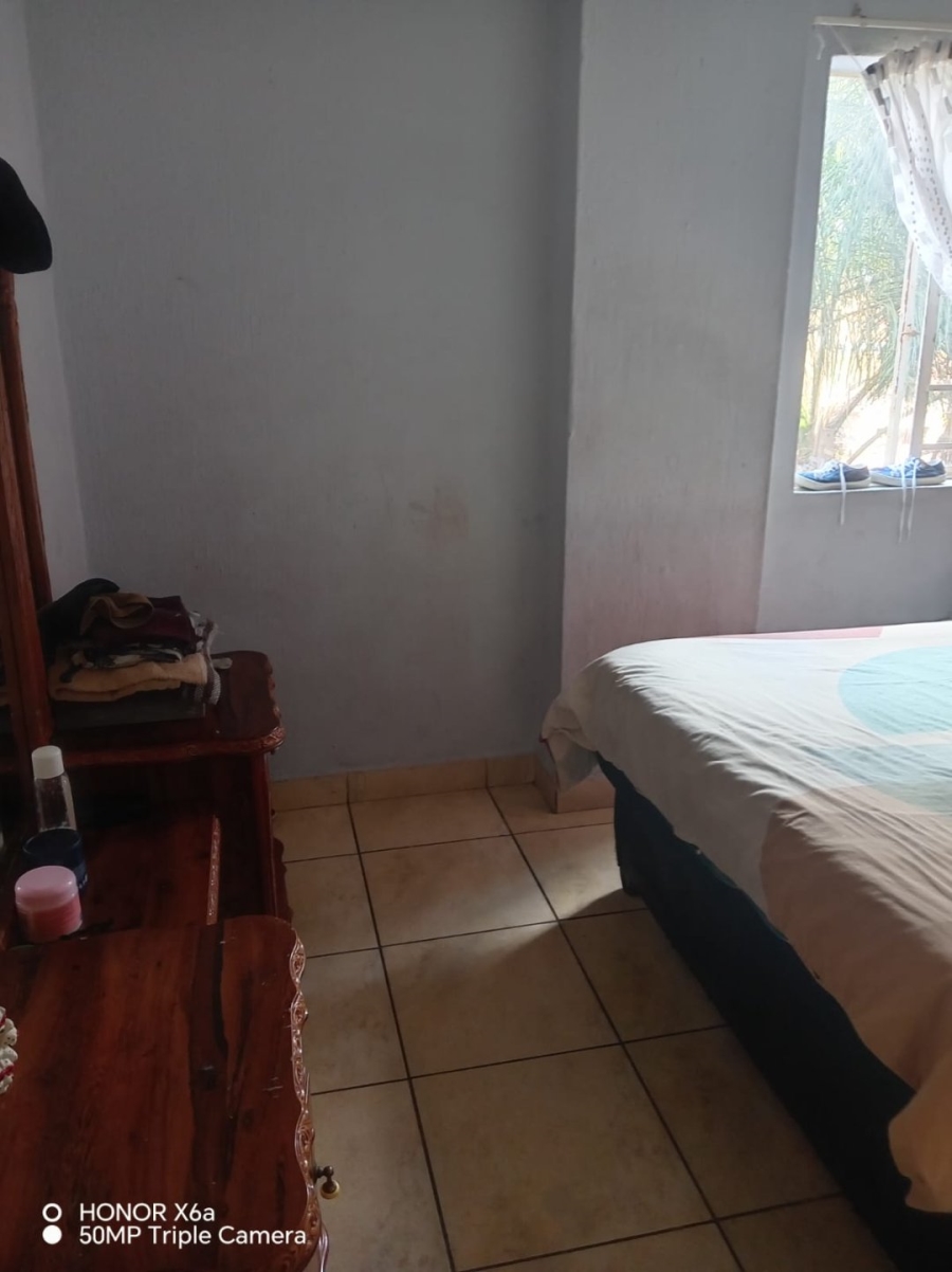 2 Bedroom Property for Sale in Pretoria West Gauteng