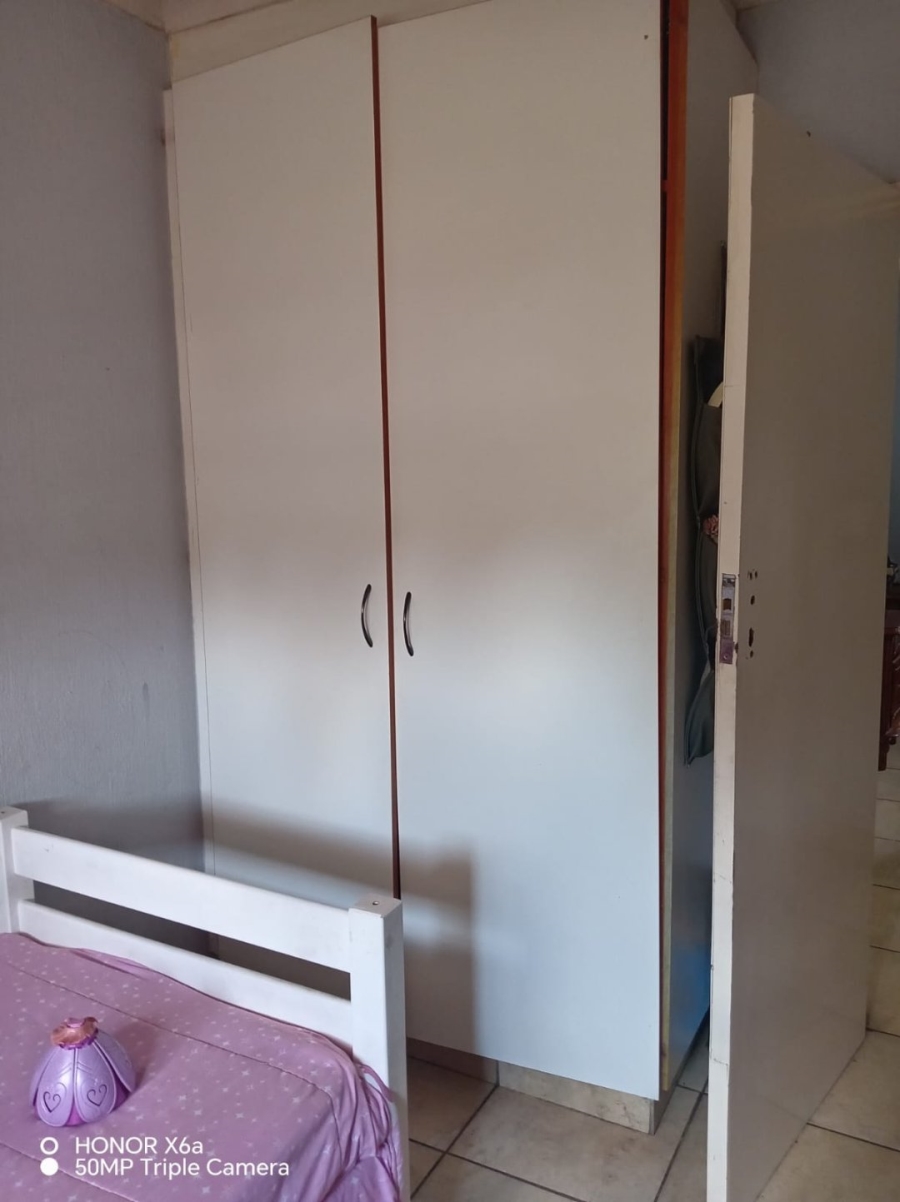 2 Bedroom Property for Sale in Pretoria West Gauteng