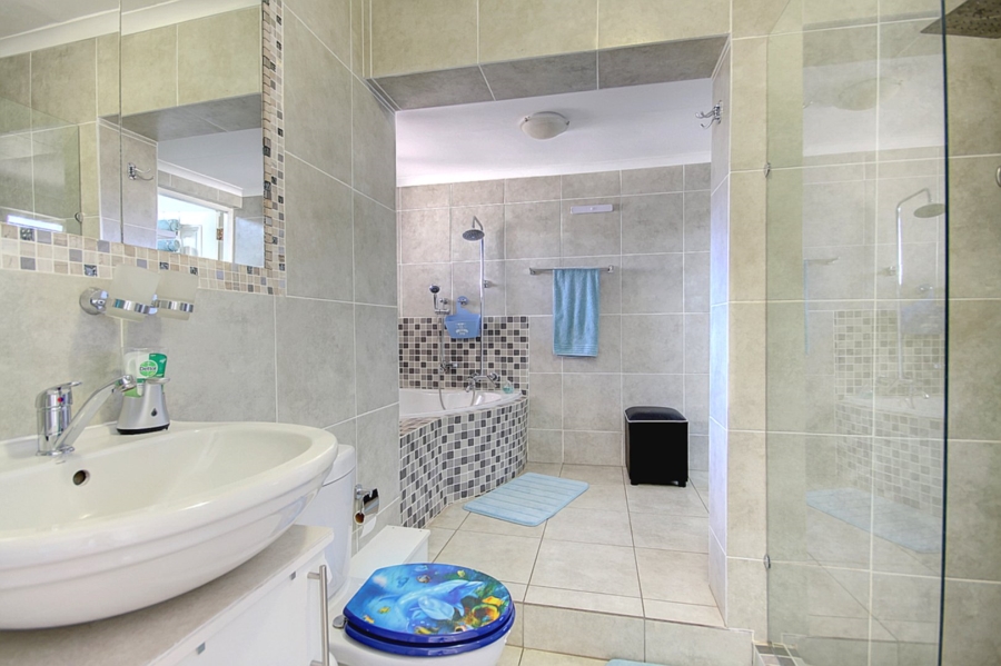 4 Bedroom Property for Sale in Randpark Gauteng