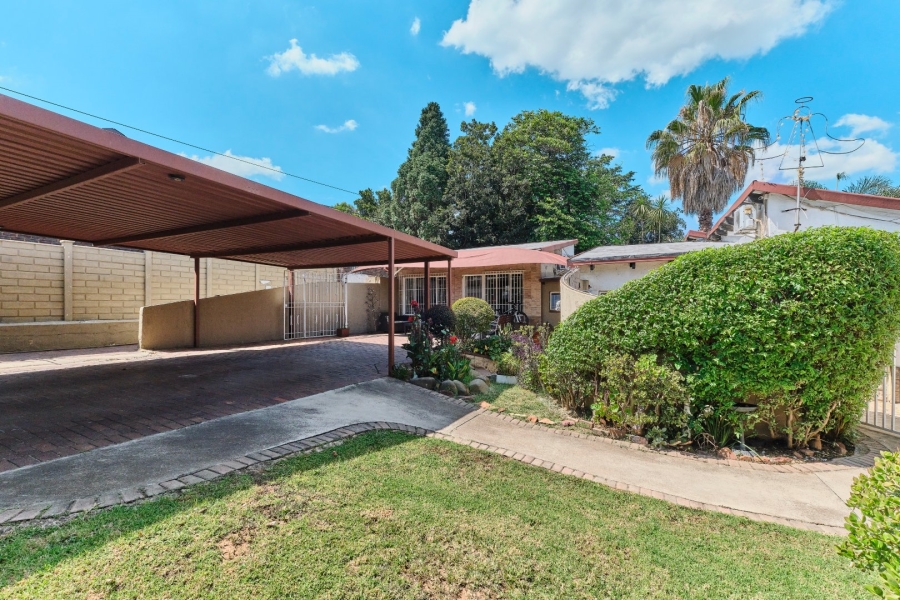 4 Bedroom Property for Sale in Randpark Gauteng