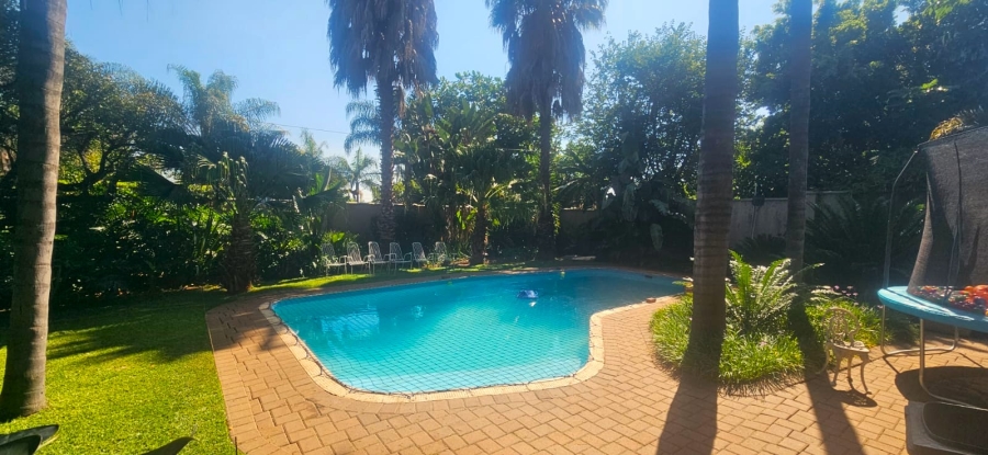 To Let 3 Bedroom Property for Rent in Groenkloof Gauteng