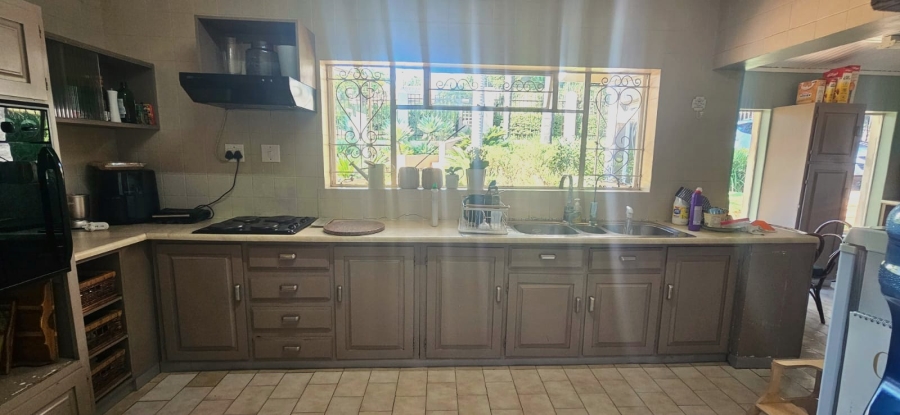 To Let 3 Bedroom Property for Rent in Groenkloof Gauteng