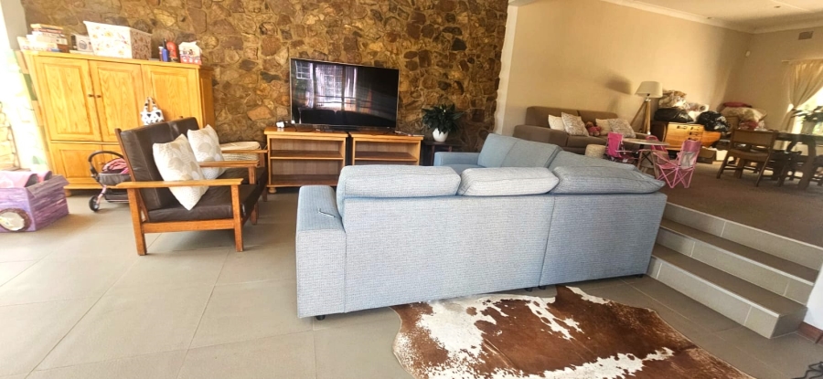 To Let 3 Bedroom Property for Rent in Groenkloof Gauteng