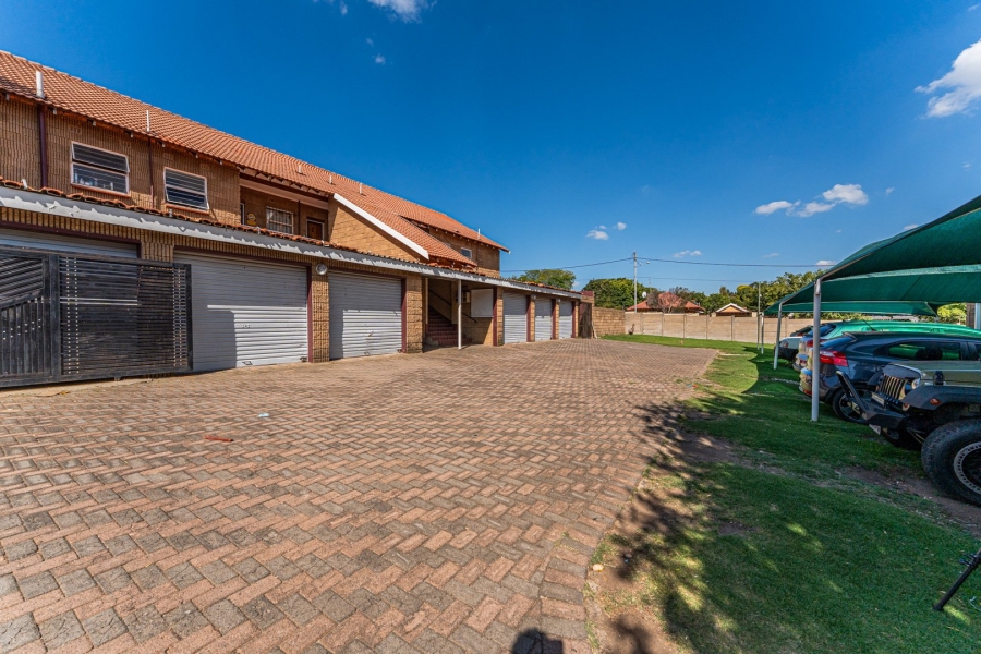 To Let 2 Bedroom Property for Rent in Mindalore Gauteng