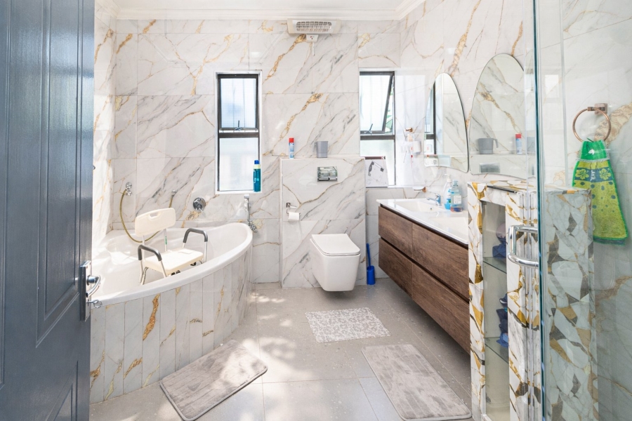 4 Bedroom Property for Sale in Morningside Ext 40 Gauteng