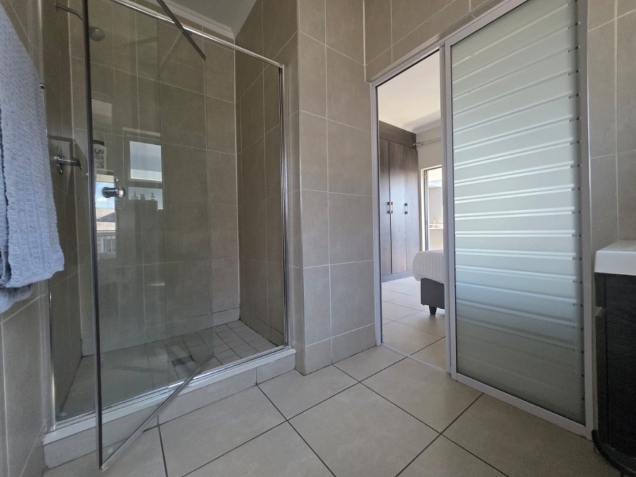 1 Bedroom Property for Sale in Modderfontein Gauteng