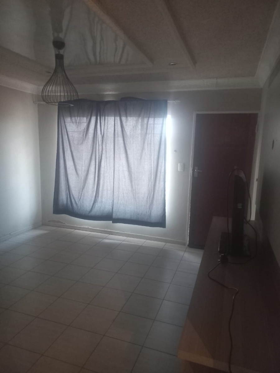 2 Bedroom Property for Sale in The Orchards Gauteng