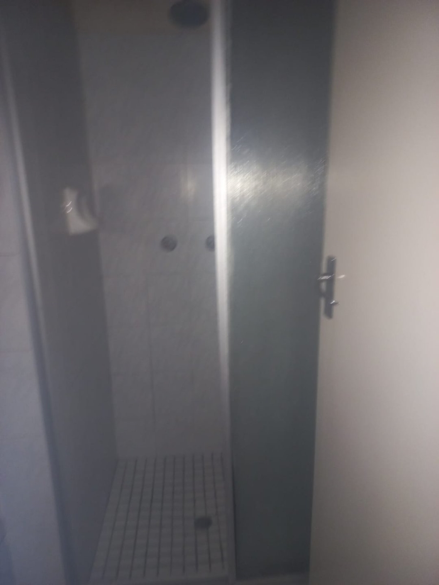 2 Bedroom Property for Sale in The Orchards Gauteng