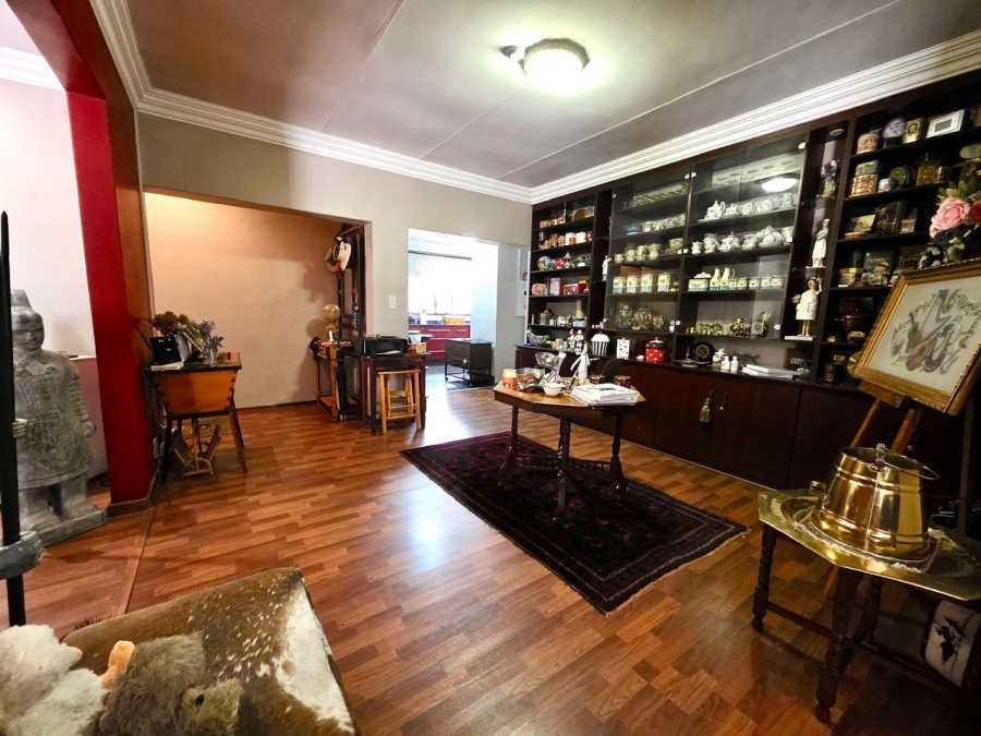 4 Bedroom Property for Sale in Wierda Park Gauteng