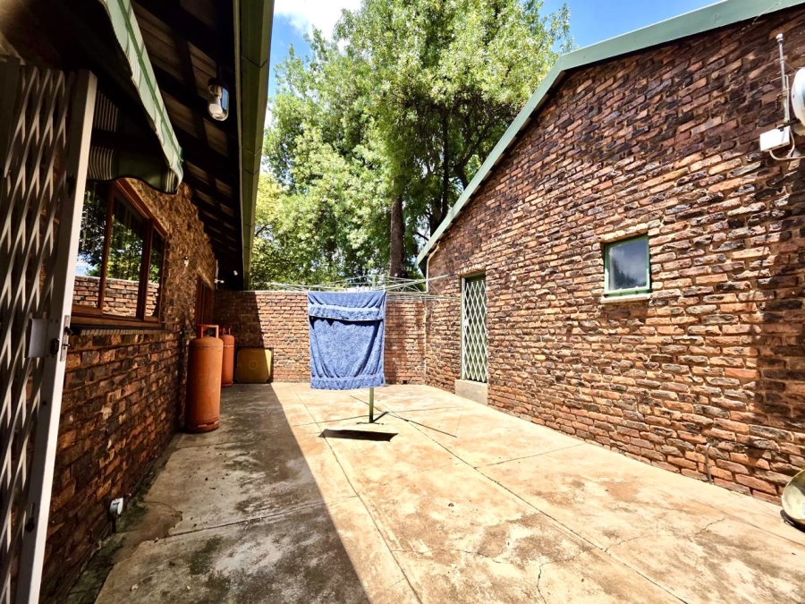 4 Bedroom Property for Sale in Wierda Park Gauteng
