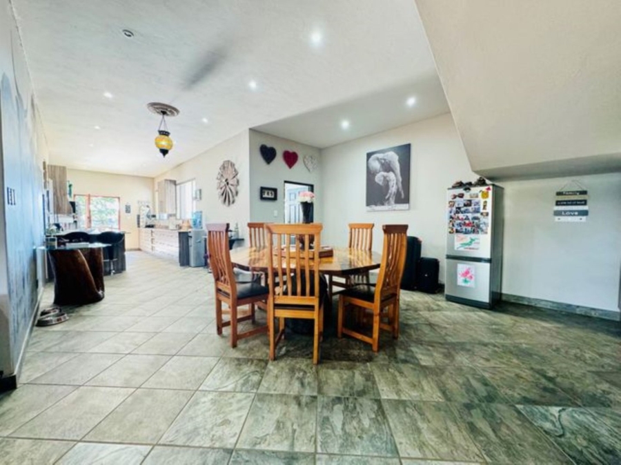 8 Bedroom Property for Sale in Annlin Gauteng