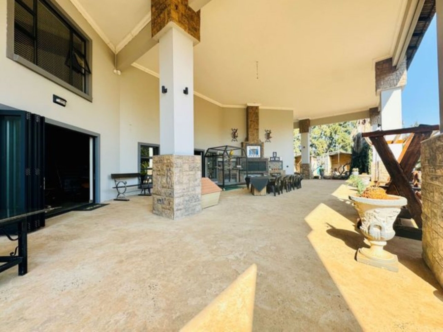 8 Bedroom Property for Sale in Annlin Gauteng