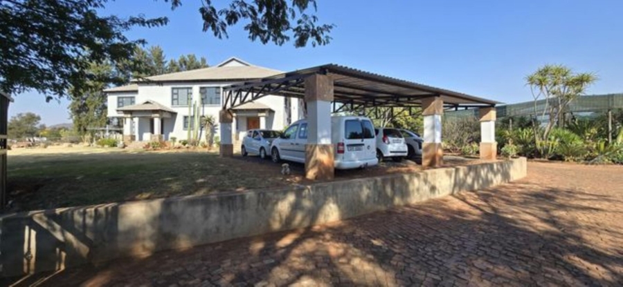 8 Bedroom Property for Sale in Annlin Gauteng