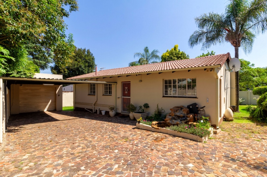 To Let 2 Bedroom Property for Rent in Northwold Gardens Gauteng