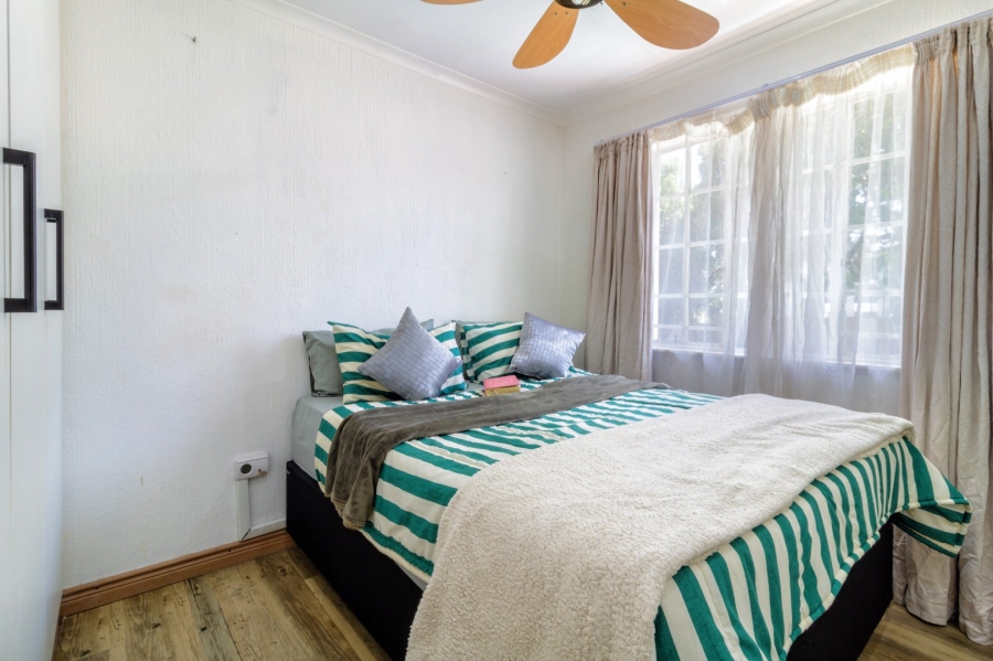 To Let 2 Bedroom Property for Rent in Northwold Gardens Gauteng
