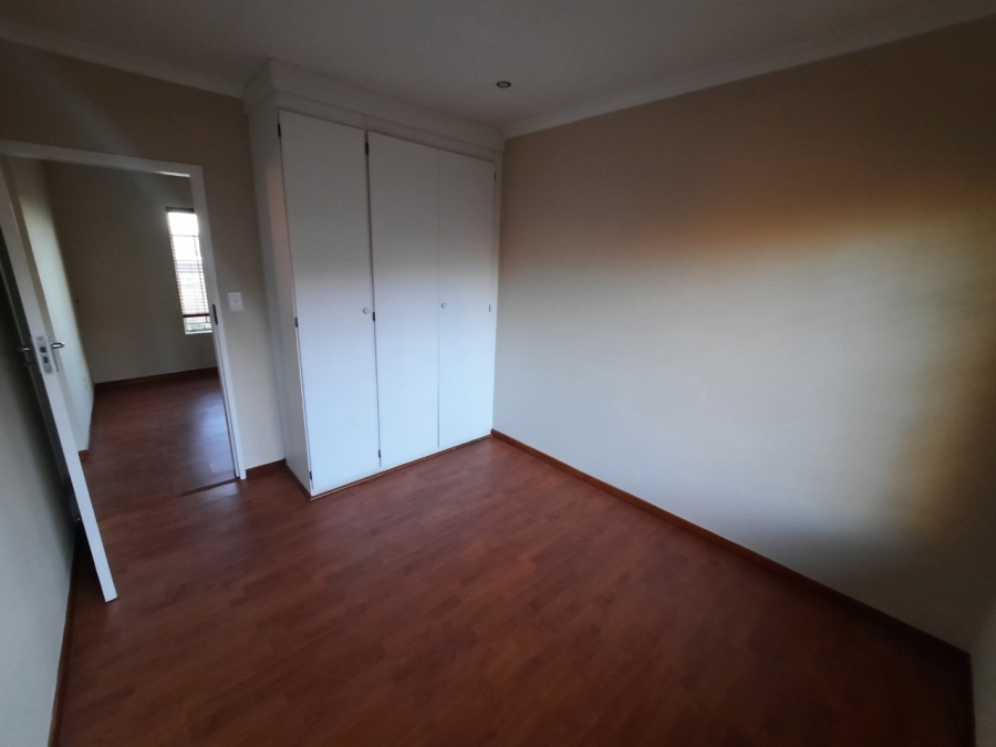 To Let 2 Bedroom Property for Rent in Highveld Gauteng