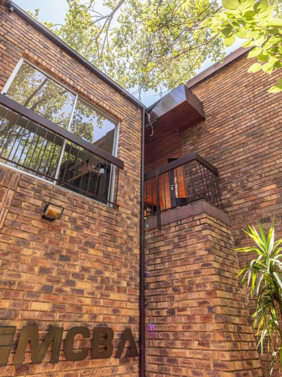  Bedroom Property for Sale in Bryanston Gauteng
