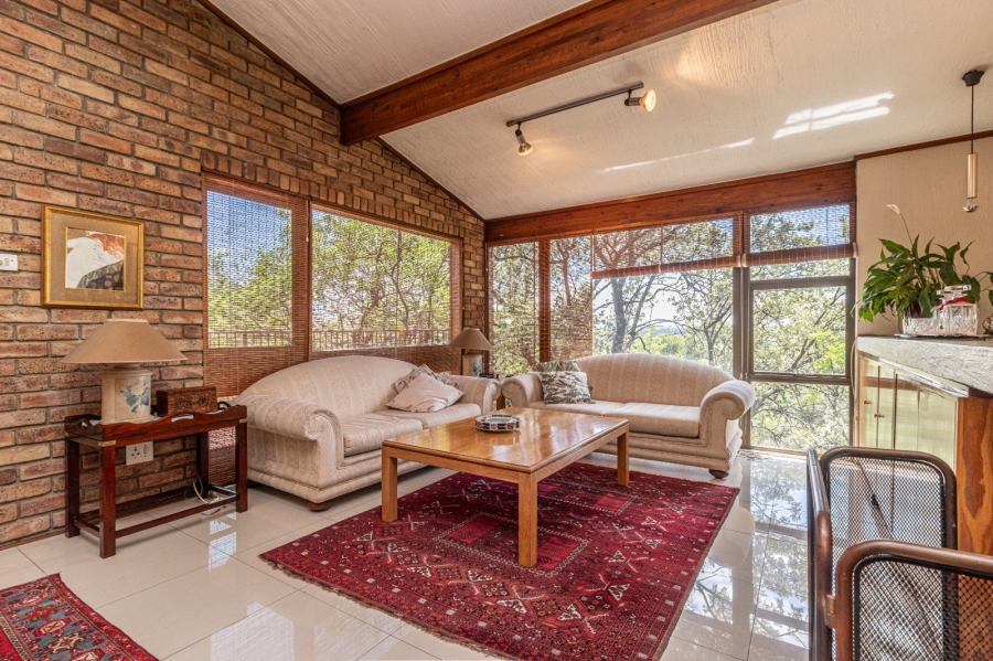  Bedroom Property for Sale in Bryanston Gauteng