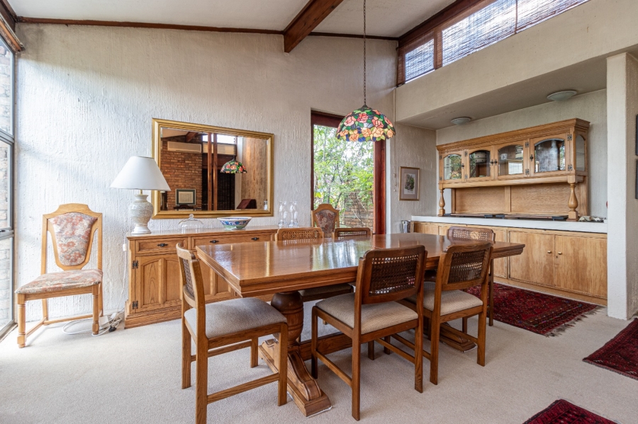  Bedroom Property for Sale in Bryanston Gauteng