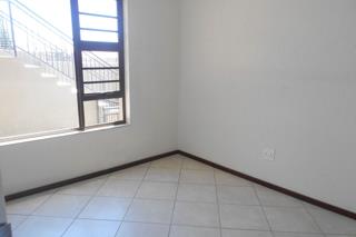 To Let 2 Bedroom Property for Rent in Goedeburg Gauteng