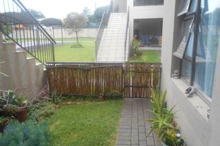 To Let 2 Bedroom Property for Rent in Goedeburg Gauteng