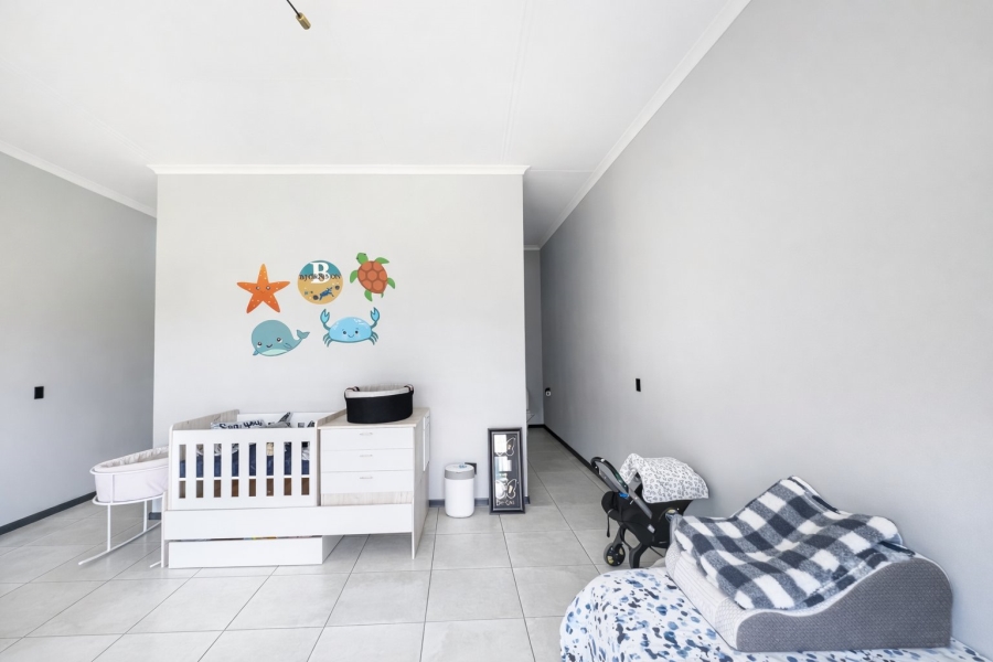 9 Bedroom Property for Sale in Mooikloof Equestrian Estate Gauteng