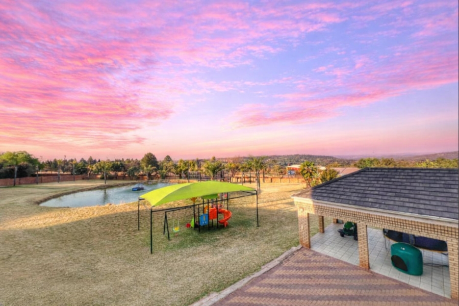 9 Bedroom Property for Sale in Mooikloof Equestrian Estate Gauteng