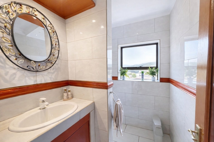 9 Bedroom Property for Sale in Mooikloof Equestrian Estate Gauteng