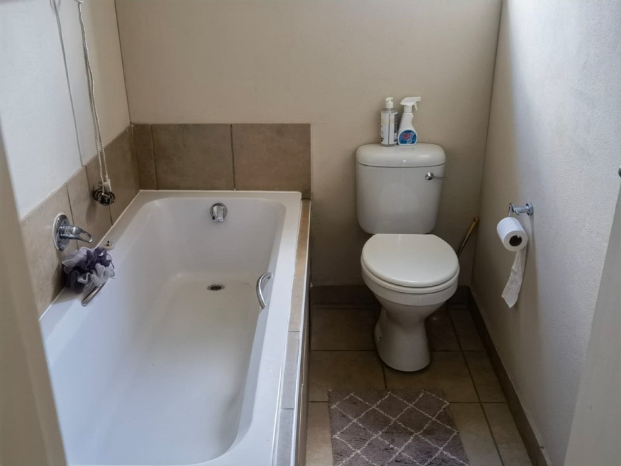 3 Bedroom Property for Sale in Sky City Gauteng