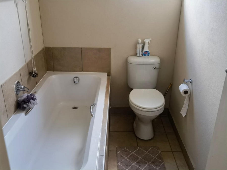 3 Bedroom Property for Sale in Sky City Gauteng