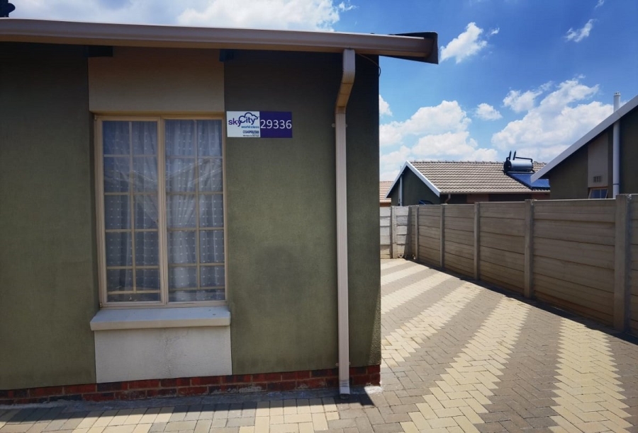 3 Bedroom Property for Sale in Sky City Gauteng