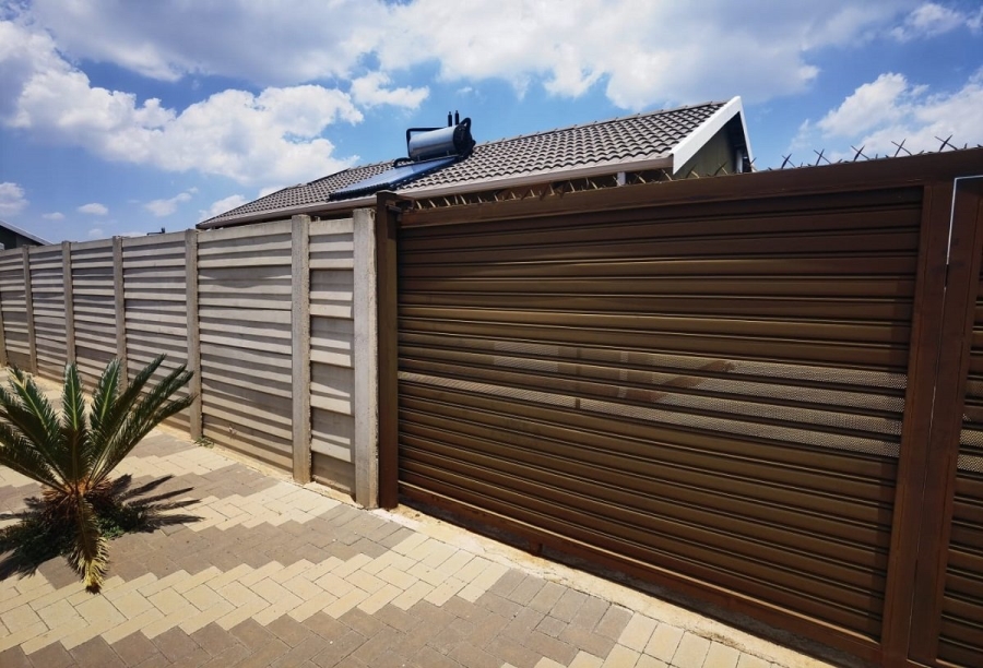 3 Bedroom Property for Sale in Sky City Gauteng