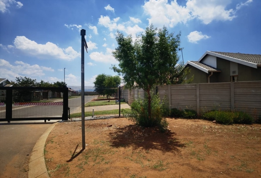 3 Bedroom Property for Sale in Sky City Gauteng