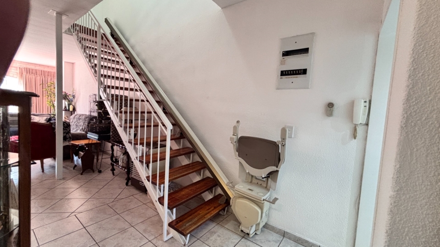 3 Bedroom Property for Sale in Brackenhurst Gauteng