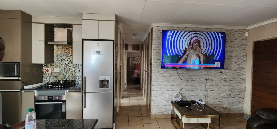 3 Bedroom Property for Sale in Sky City Gauteng