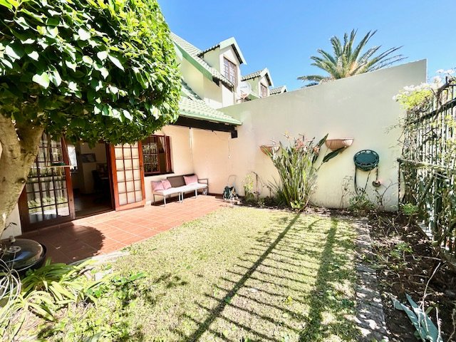 3 Bedroom Property for Sale in Halfway House Gauteng