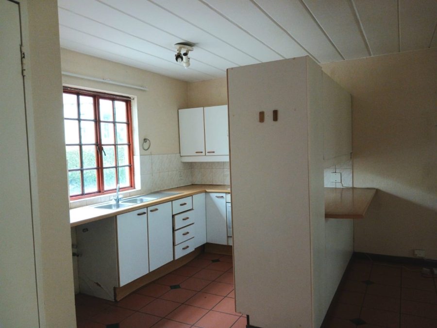 3 Bedroom Property for Sale in Halfway House Gauteng