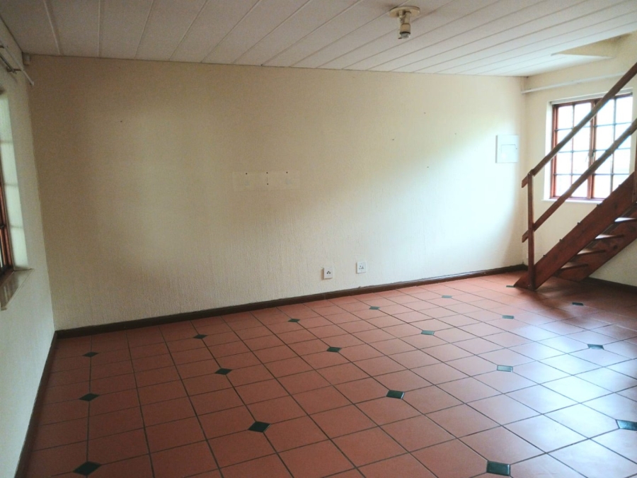 3 Bedroom Property for Sale in Halfway House Gauteng