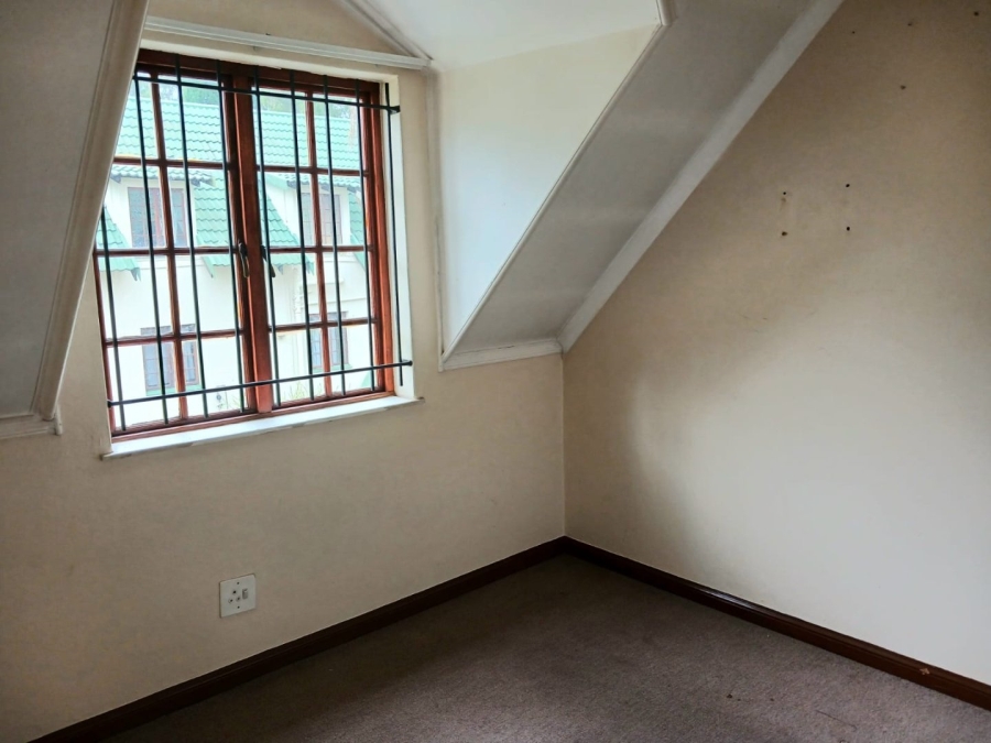 3 Bedroom Property for Sale in Halfway House Gauteng