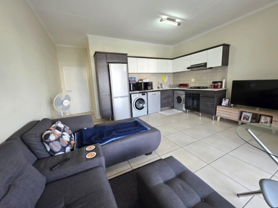 1 Bedroom Property for Sale in Malakite Gauteng