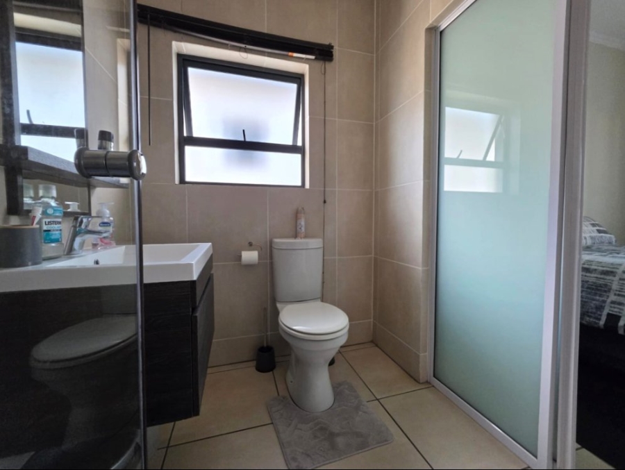 1 Bedroom Property for Sale in Malakite Gauteng