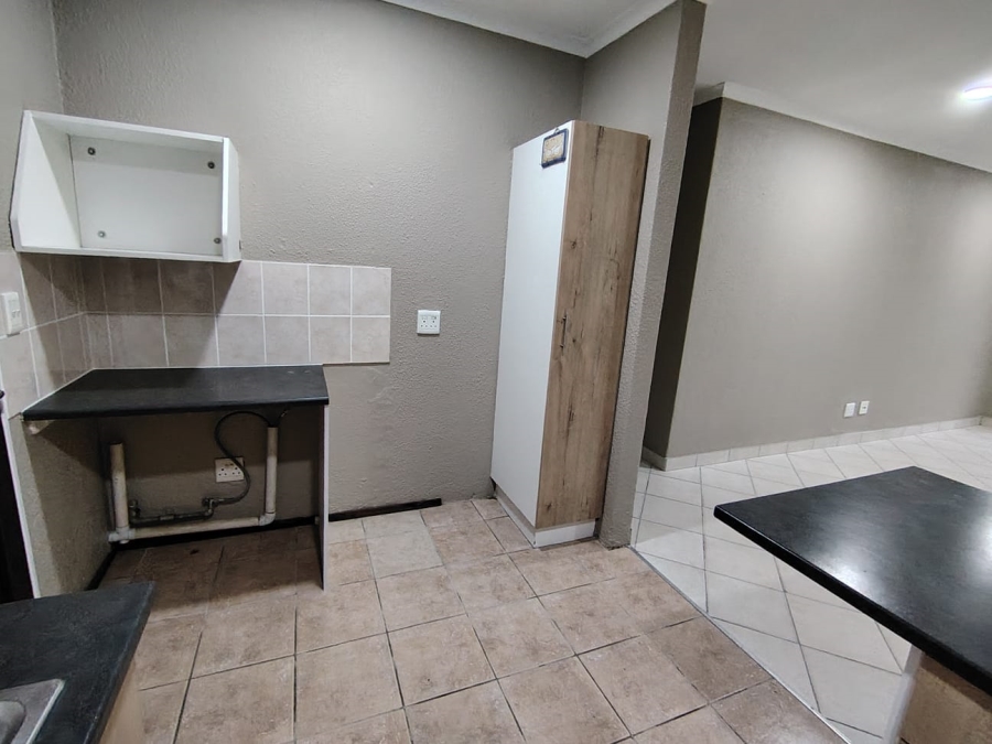 3 Bedroom Property for Sale in Heuwelsig Estate Gauteng