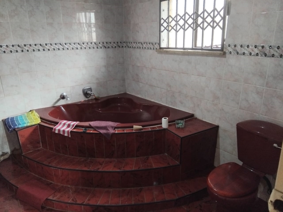 To Let 3 Bedroom Property for Rent in Protea South Gauteng