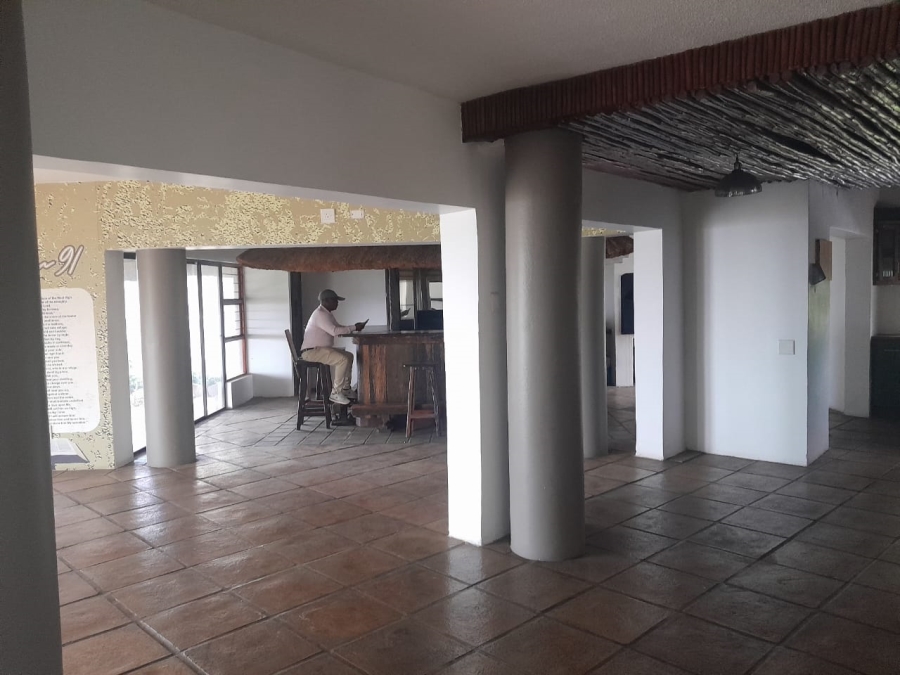 4 Bedroom Property for Sale in Kloofendal Gauteng