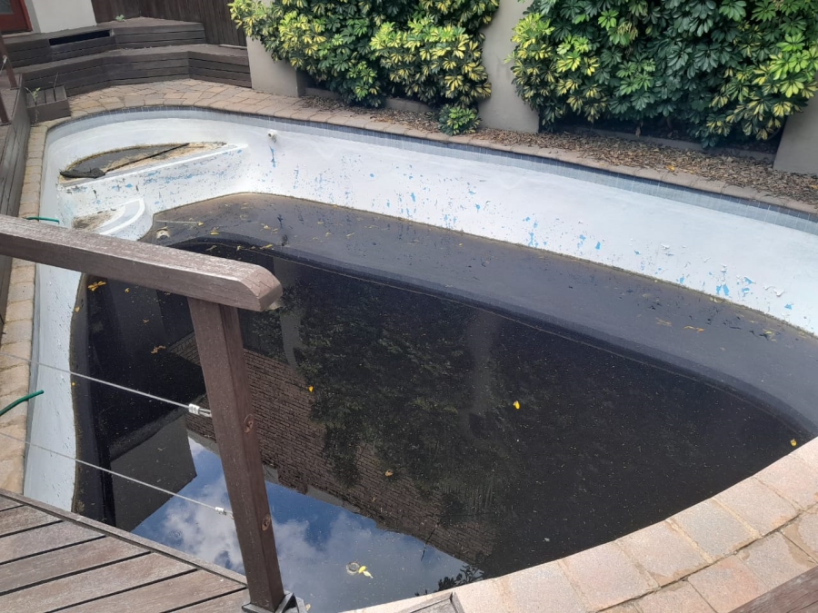 4 Bedroom Property for Sale in Kloofendal Gauteng