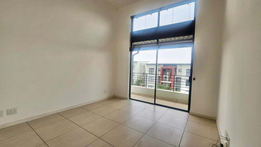 To Let 1 Bedroom Property for Rent in Helderfontein Estate Gauteng