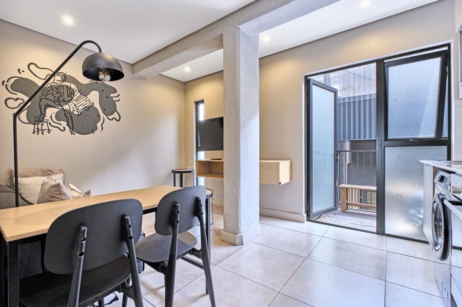 1 Bedroom Property for Sale in Sandown Gauteng