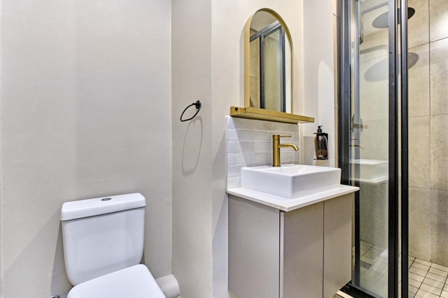 1 Bedroom Property for Sale in Sandown Gauteng