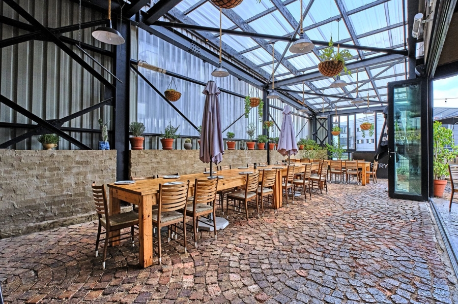 1 Bedroom Property for Sale in Sandown Gauteng